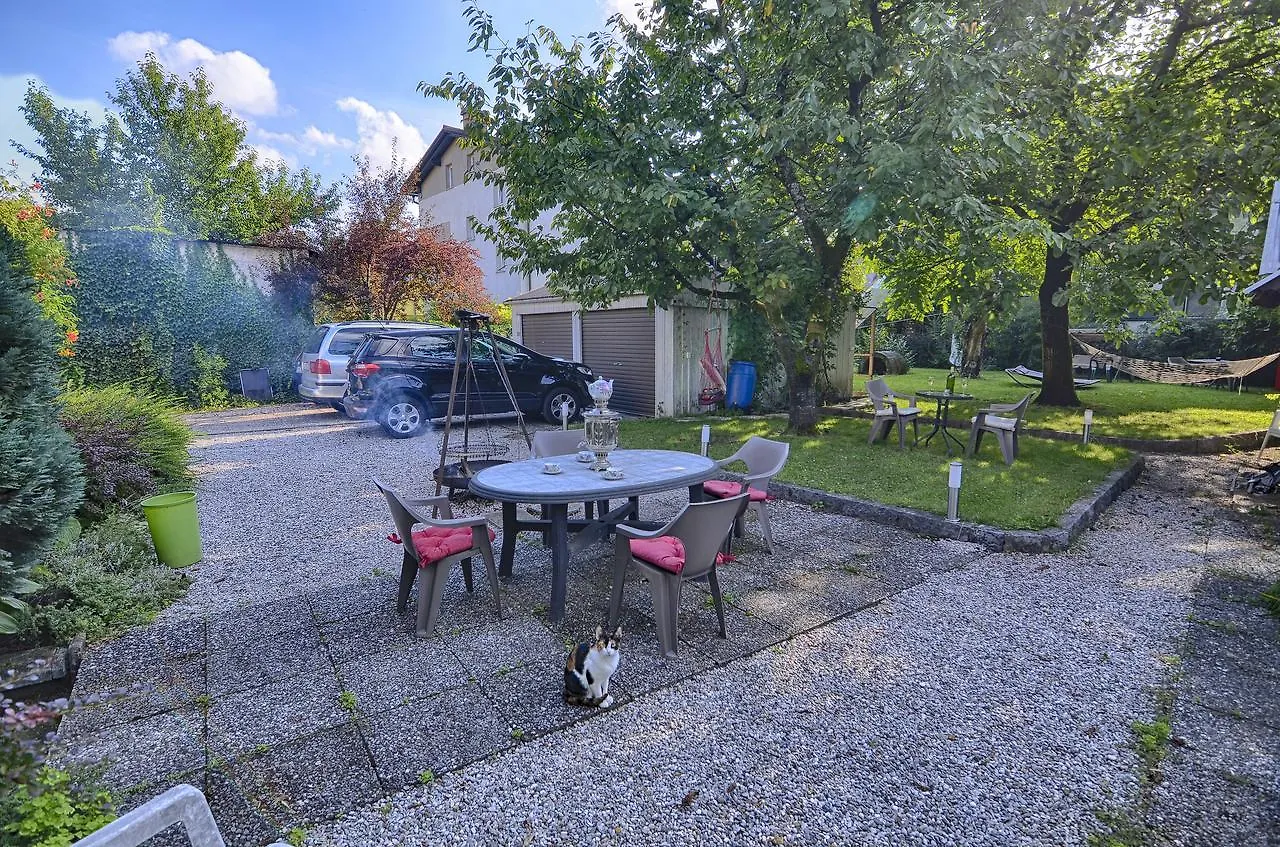 לובליאנה Guesthouse Greenslo 0*,